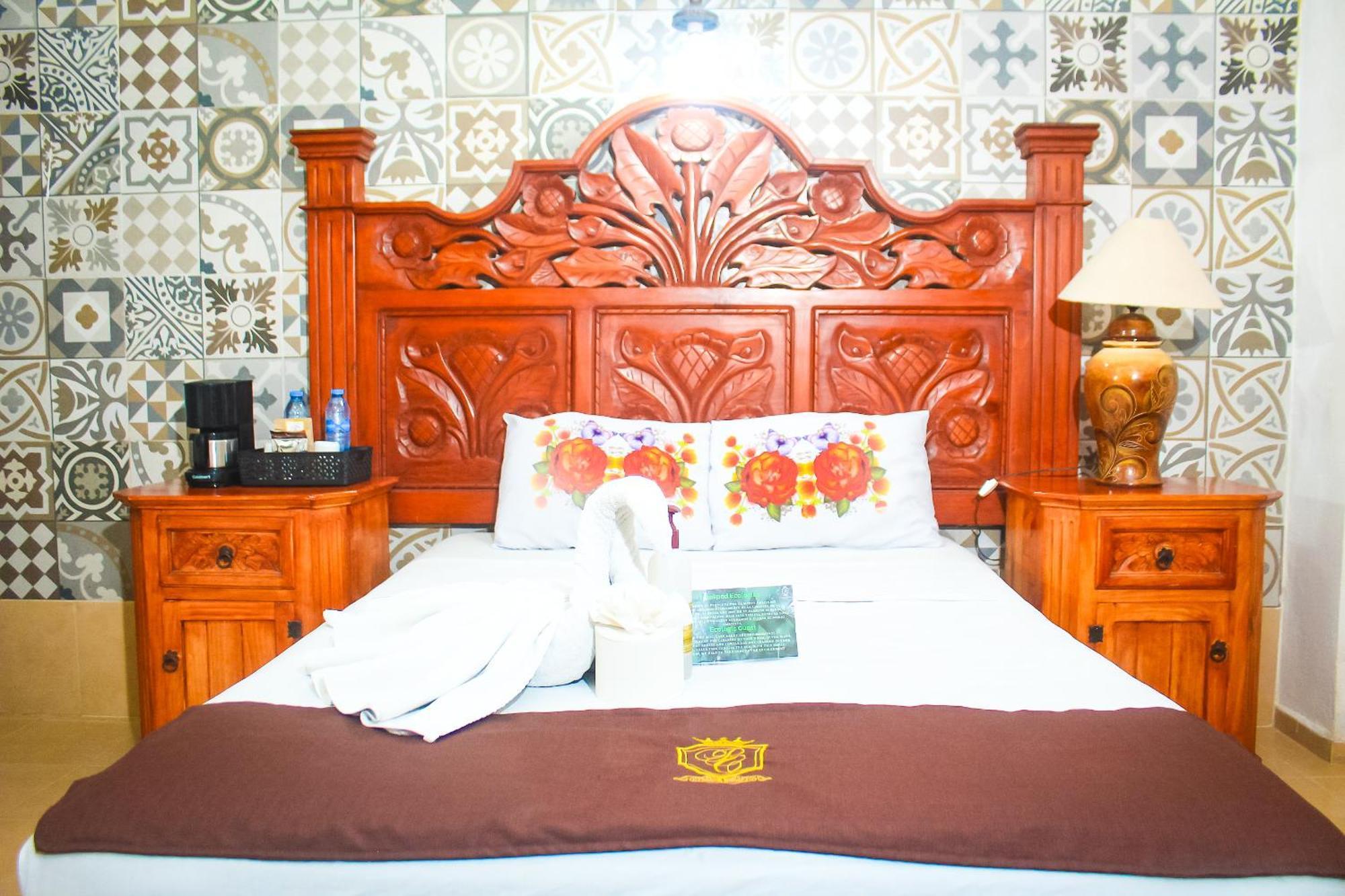 Palacio Canton Hotel - Valladolid Valladolid  Buitenkant foto